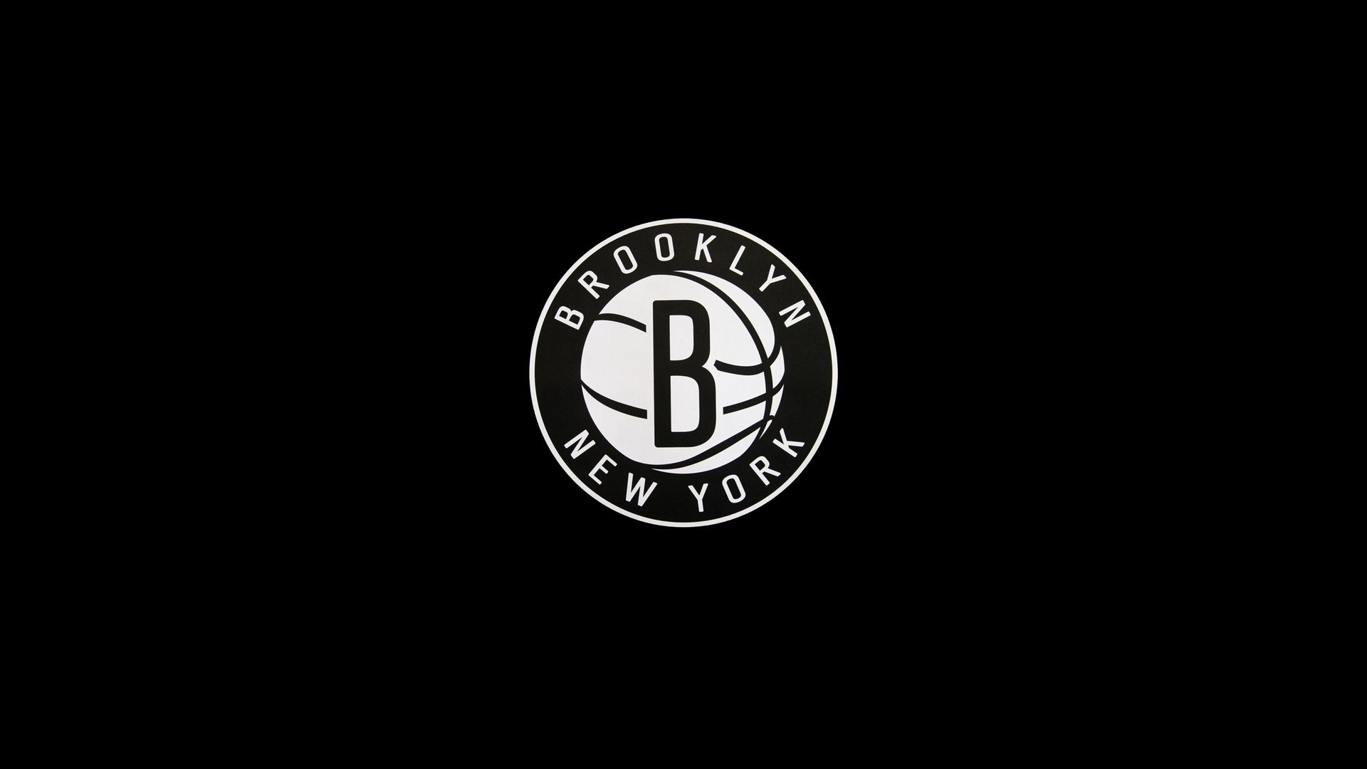 世界杯观赛指南-魔幻一夜，皇家社会跨界调整名单备战NBA，马刺为欧联变阵，上海海港防线告急